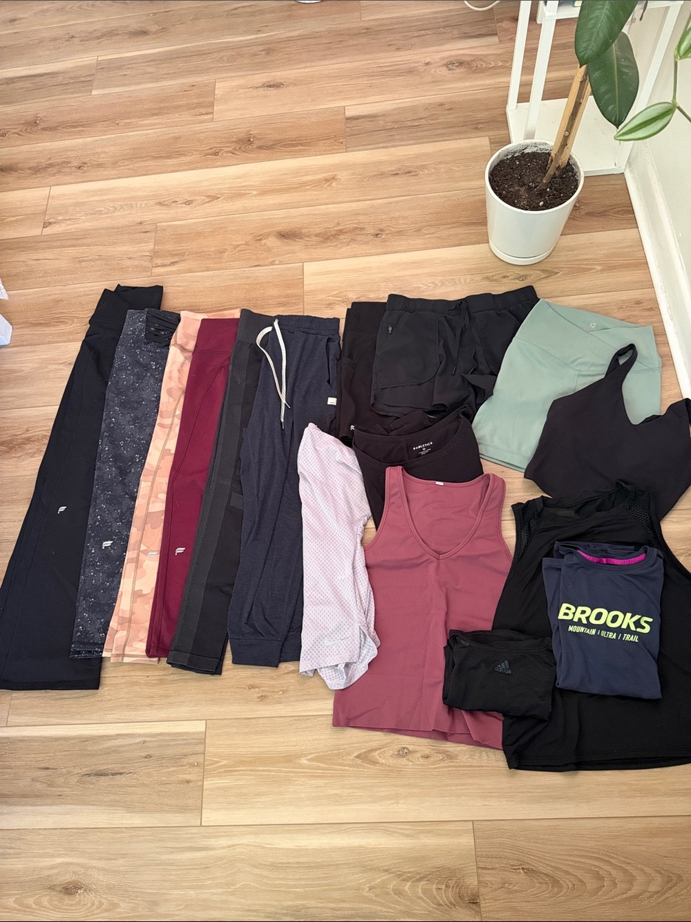 Fabletics, Vuori, Adidas, Brooks, Nike, etc. Running, Yoga, Workout Haul